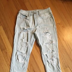 American eagle tomgirl jeans